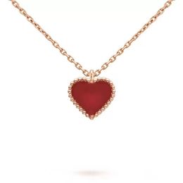 Collier pendentif coeur doux bijoux de créateur en argent sterling 925 plaqué or rose trèfle à quatre feuilles colliers de créateurs en forme de coeur rouge pour femmes femme mariage