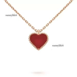 Collier pendentif à cœur doux bijoux de créateurs sterling sier rose rose plaqué quatre feuilles Colliers de créateurs en forme de coeur rouge pour femmes mariage
