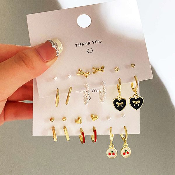 Joyas dulces Instagram Estilo frío Anillo de amor de estilo frío Señor de seis piezas Pendientes de tarjetas de alto grado