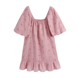 Zoete roze borduurwerk mini vrouwen jurk zomer bladerdeeg mouw vierkante kraag dame mode meisje korte 210430