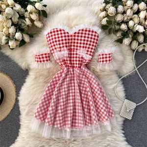 Doux Plaid Hit Couleur Bois Oreille Minceur Gaze A-ligne Princesse Puffy Dress Femmes Mode Sexy Sans Manches Vestidos R624 210527