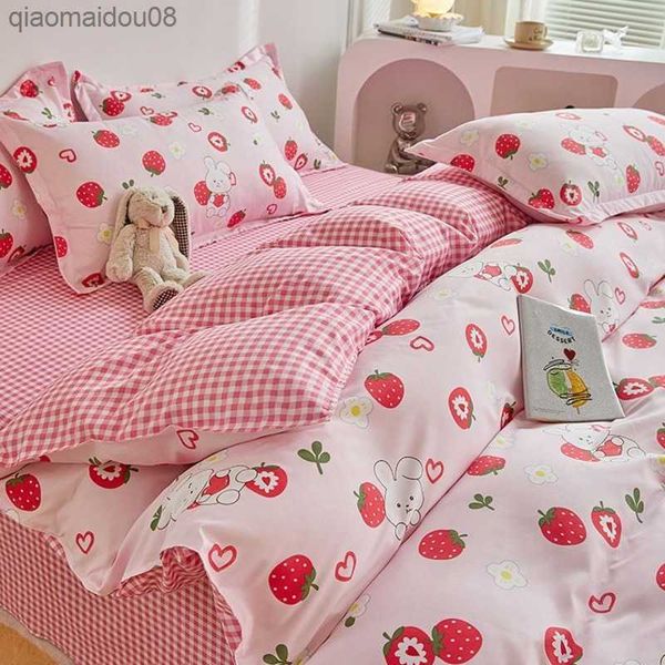 Ensemble de literie de lapin doux avec thème de fraise Twin Queen Size Housse de couette Housse de couette Polyester Garçons Filles Linge de lit L230704