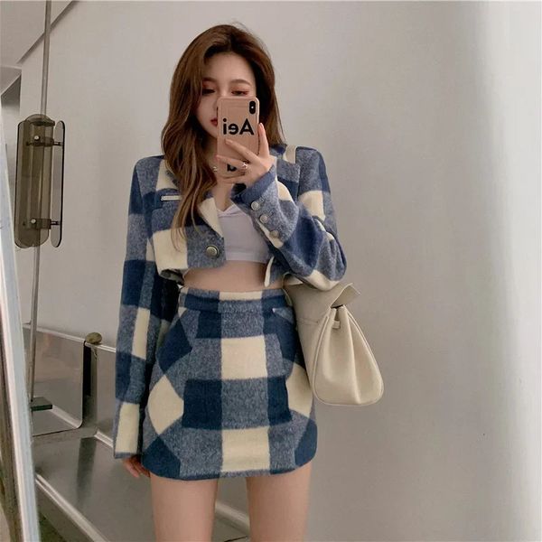 Doux court Plaid Blazer costume deux pièces ensemble été femmes laine décontracté bureau fille Chic mignon taille haute jupe costumes 240219