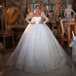 Lieverd bladeren bruiloft kanten jurken kogelmouwen glanzende sollicitanten kralen backless kapel op maat gemaakte bruidsjurk plus size vestidos de novia