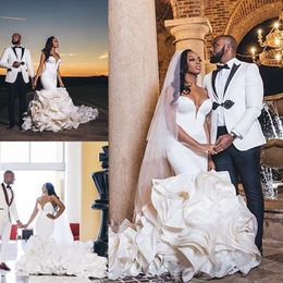 Sweetheart sirène robes de mariée 2021 Cascading Ruffles train cathédrale africaine Nigerian Fishtail robe de mariage Robe de mariée