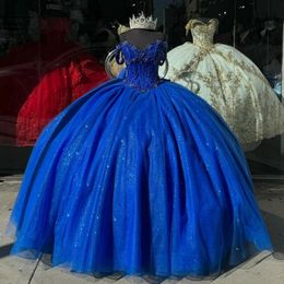 Sweetheart Princess Quinceanera Vestidos fuera de las correas de los hombros Vestidos de la pelota con lentejuelas brillantes Vestidos Sweet 16 con Big Bown Back Corset Lace-Up Royal Blue Prom Party Wear