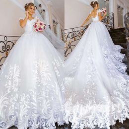 Sweetheart Short Elegant Elegant Special Wedding Ball Robes Demandes Backless Chapel Tulle Vestidos de robe nuptiale sur mesure