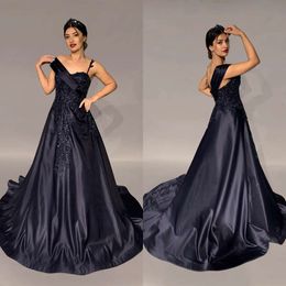 Sweetheart schouder A-lijn brede dunne prom-jurken glamoureuze riemaanvraagstanden satijn Backless Custom Made Court Jurk avondjurk plus maat Vestido de noite