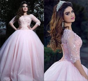 Sweety Light Pink 2020 Quinceanera Baljurken Vestidos de Noche Halve Mouwen Bateau Kant Crystal Beads Prom Dress voor Sweet 16 Girls