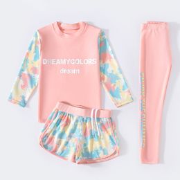 Zwemkleding 3-delig kinderen meisjes kleurrijke print badpak met lange mouwen top, shorts en broek set zonbescherming Rash Guard badmode zwempak 230325