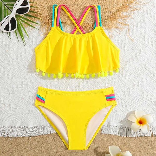 Swim Wear Girls Solid Ruffle Ruffle Bikini maillot de bain Kids Criss Cross Back Two Piece Childrens Swimwear 5-12 ANS Cossit de bain Beachwear 240423