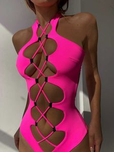 Zwemkleding Hollow Out Badmode Vrouwen 2022 Hoge Hals Effen Zwart Uitgesneden Backss Monokini Bandage Badpak Vakantie Eendelig Badpak HKD230628