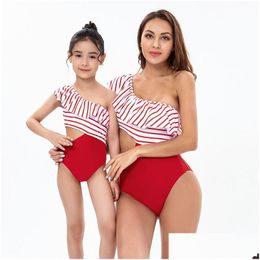 Zwemslijtage luxe ontwerper Bikini Europese en Amerikaanse ouder-kind zwempakken Dames gestreepte driehoek uit één stuk sexy biki vakantie s dhcgy