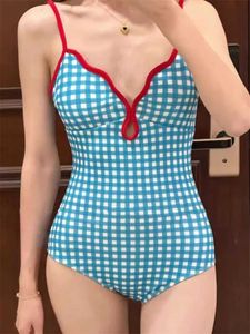 Zwemkleding Retro Rood Geschulpte Rand Badpak Sexy Vrouwen Blauwe Geruite Badmode 2023 Nieuw Zwembadpak Eendelig Zomer Strandkleding Monokini 240229