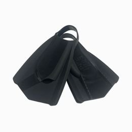 Zwemmen Unisex-volwassenen Powerfin Pro Zwemtrainingsvin Zwart siliconen Korte flippers Professionele zwemvinnen Links-rechts Aangepast ontwerp XL 44-45 Maat voor heren