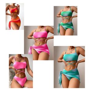 Traje de baño Bikini Diseñador Mancha contraste color honda sexy playa natación vacaciones deportes Verano fresco Cómodo e informal Falda de cadera envolvente con top halter para mujer