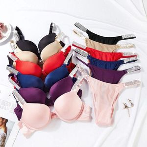 Badpakken Sexy Brief Strass Ondergoed Comfort Korte Push Up Bh en Panty 2 Stuk Sets voor Vrouwen Lingerie Set