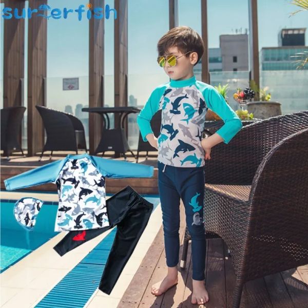 Swimwear 2pc Boys Shark Swimsuit Three Piece Enfants Enfants Swimar Trunk Beach Cap Baby Massuit de maillot de bain Split Rash Guard