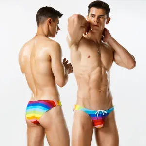 Swimswear WJ454 plage sexy tenue dix couleurs arc-en-ciel Stripe hommes maillots de bain bikinis chauds basse de maillot de bain serré gay hom