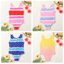 Swimwears Niñas Niños Une Propes Diseñador Swimsuits Niños para niños Bikini Summer Full Letter Full Poach Pool Sport Suits Bathing Infrantes para jóvenes