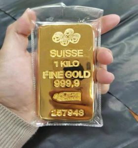 Zwitserse Gold Bar Simulation Town House Gift Gold Solid Pure Copper Coped Bank Sample Nugget Model3251149