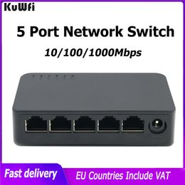 Schakelt KUWFI 5 PORT Gigabit Switch 100/1000Mbps Desktop Fast Ethernet Network Switch RJ45 100 Mbps LAN Hub -schakelaar voor router/IP -camera