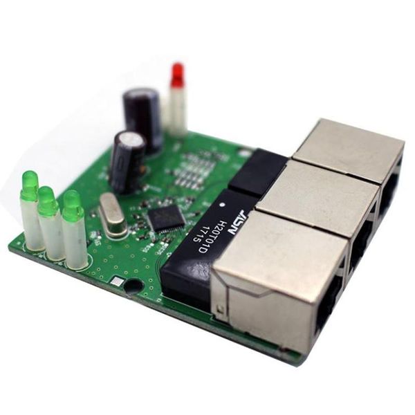 Commutateurs OEM Fast commutateur Mini 3 port Ethernet commutateur 10 / 100Mbps RJ45 Network Switch Hub PCB Module Board pour le module d'intégration système