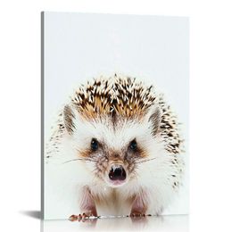 Sylvie Hedgehog Animal Print Retrato enmarcado Arte de pared de lienzo