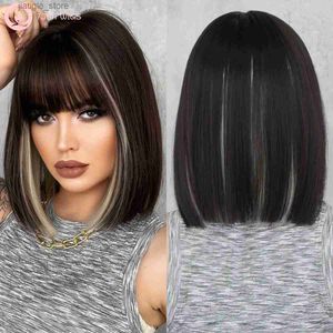 Synthetische pruiken 7jhhwigs zwart met witte bob -pruiken met pony korte rechte pruiken voor vrouwen Hoogtepunten Wig Cosplay Party Blackpink Korea Wig Y240401