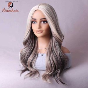 Perruques synthétiques perruque bouclée longue Aidshair avec perruque mixte gris argenté de 24 pouces pour les femmes Long Curly Wavy Synthétique Wig pour la fête de tous les jours Y240401