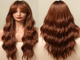 Synthetische pruiken Alan Eaton Long Body Wave roodbruin koper voor zwarte vrouwen Natural Middle Part Heat Resistant Hair Wig met Bangs5290149