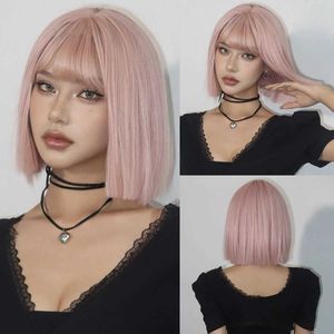 Synthetische pruiken EASIHAIR Korte rechte bob Synthetische pruiken Roze Lolita-pruik met pony voor dames Cosplay Natuurlijk haar Pruik Hittebestendige vezel 240329