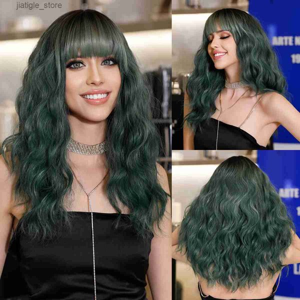 Perruques synthétiques NAMM Ombre Green Wig For Women Daily Party Cosplay Natural Long Wavy Synthetic Hair Wigs avec Bangs Fibre résistant à la chaleur Y240401