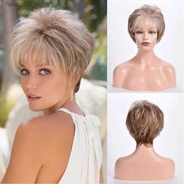 Perruques synthétiques OUCEY perruques courtes blondes brunes mélangées pour femmes perruque synthétique résistante à la chaleur coupe lutin perruques de faux cheveux d'apparence naturelle Q240115