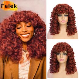 Synthetische pruiken Korte krullende pruik met pony Big Curly Synthetic Hair Cosplay Pruiken voor vrouwen Blond Black Natural 18 inch vrouwelijke Afrikaanse Afro Wig HKD230818