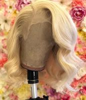 Perruques synthétiques Wig en dentelle transparente perruque avant 613 Couleur courte aux cheveux ondulés partie gratuite avec bébé pour femmes noires