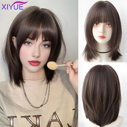 Pelucas sintéticas XIYUE Peluca de pelo corto Mujer Verano Peluca natural Conjunto Cola de lobo Estilo de pelo corto Collar Cabello de hueso Cubierta de cabeza completa Estilo 231211