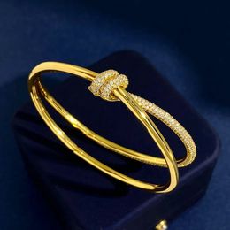 T merk designer armband gouden ketting armband knoop halve diamant gouden armband luxe letter opengewerkte armband bezaaid 18K verguld 925 titanium bruidspaar geschenken