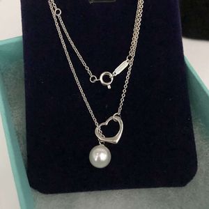 T Family's Pure Sier Women's Simple's Simple Love Love Pearl Light Polyd Gold Gend Small and Popul Popular Collier Pendant