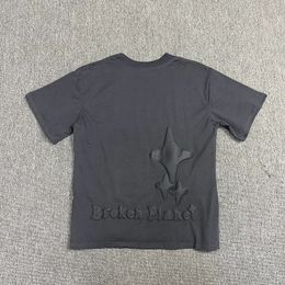T-shirt pour hommes et femmes Designer d'été Haut en coton profond Chemise décontractée pour hommes Luxueux Vêtements 3D Chemise à manches courtes de rue {Catégorie}