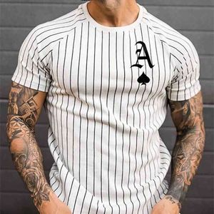 T-shirt pour hommes T-shirt dépouillé Vêtements d'été Streetwear Col rond Mode Poker Imprimer T-shirts à manches courtes Tops 210706
