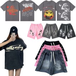 T-shirt Luxury Shirts Designer Tshirt Mens Tshirts Vêtements Running Shorts Shirt et Shorts Set Femmes Femmes Casual High Hip Top Top Streewear Oversadized T-shirt