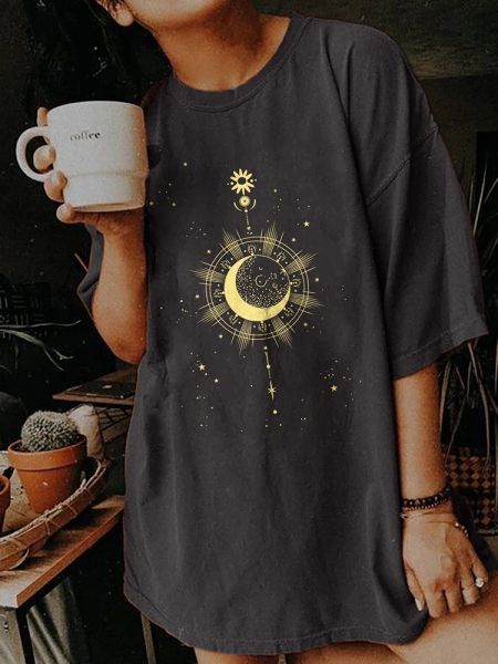 Camiseta Seeyoushy 2023 Harajuku para mujer, camiseta con hombros descubiertos, sol dorado, Luna, estampado de estrellas, camiseta larga holgada para mujer, ropa de verano para mujer