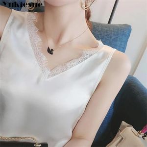 T-shirt Zomer Koreaanse Mode Zijde Vrouwen Camis Streetwear Satijn Sexy Kant Mouwloze Vrouwelijke Tank Tops XXXL Wit Shirt