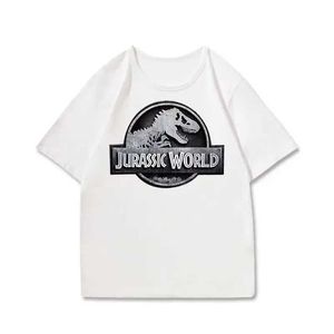 T-shirts 2023 Hot Movie Jurassic Park Verjaardagscadeau 2-9e T-shirt Grappige dinosaurus T-shirts jongens t-shirts kinderkleding Tops Naam Custom T240509