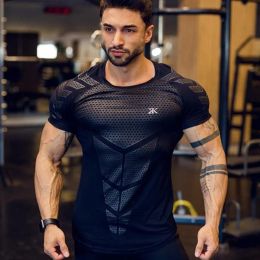 T-shirts 2023 Nouveau largetype d'hommes compression tshirt hommes sporting skinny tee shirt gymnase mâle coulant tshirt fitness sporness hommes tshirts