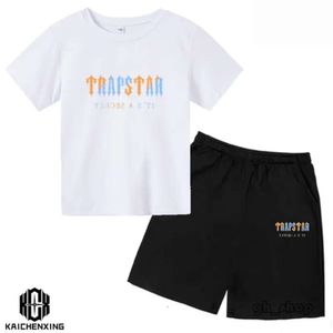 T Shirts 2024 Summer Trapstar T -shirt Kids Boys Beach Shorts Sets Streetwear Tracksuit Men Men Dames Kleding Girls Sportkleding Shirt 4212