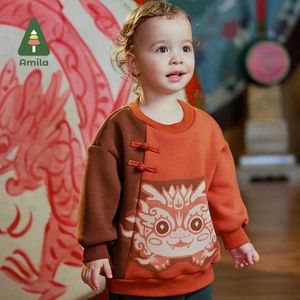 T-shirts Amila Baby Boy Hoodie 2023 Winter Nieuwe ronde nekwol Comfortabel en zachte moeder Dochter Matching Set Warm Baby ClothingL2405