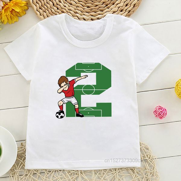 T-shirts Garçons 1-10e anniversaire Numéro vert T-shirts Kid Dab Footballeur Graphique Imprimé Manches courtes Vêtements Enfants Football Tops 230418