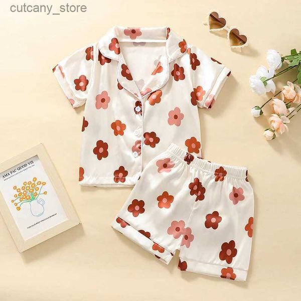 Camisetas Ewodos 1-7 años Niño Bebé Niños Niñas Traje de pijama casual Estampado floral Manga corta Bolsillo delantero Solapa Tops + Pantalones cortos Conjuntos L240311